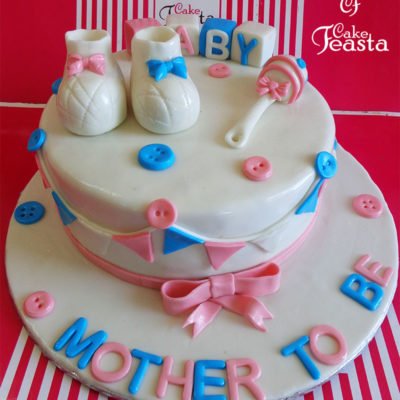 Buttons Baby Shower Cake in Lahore