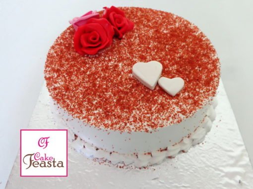 Rose and Heart Anniversary Cake Free delivery in Lahore.