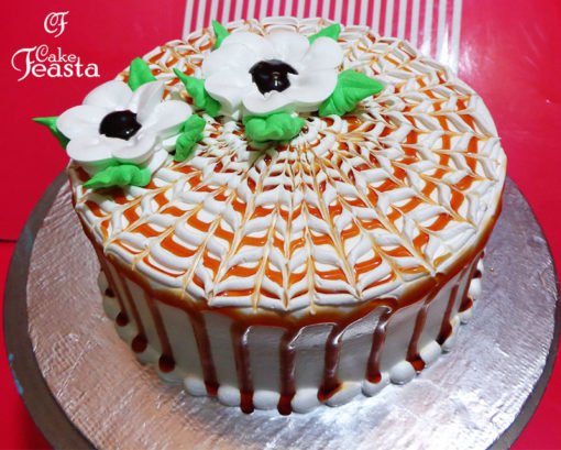 White Flower Cream Cake in lahore