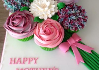 12 Best Mother’s Day Cupcakes 2018