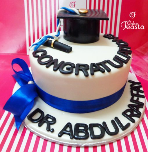 Blue Ribbon Cap Graduation Cake