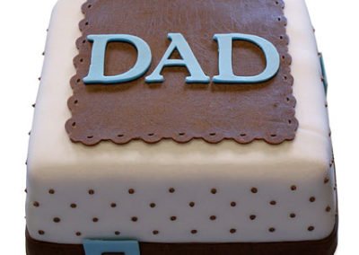 10 Best Father’s Day Cakes 2018