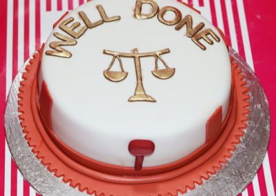 Top Graduation Cakes in Lahore