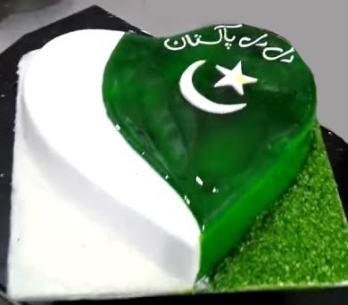 Heart Pakistan 14 Aug Cake