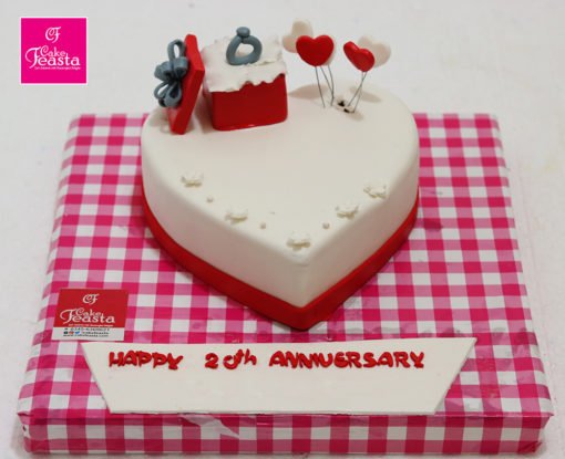 Heart Shape Anniversary Cake