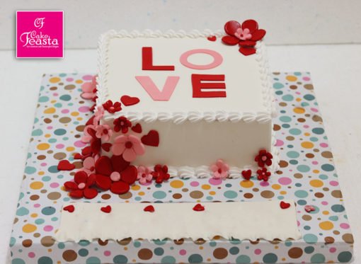 Love For Love Ones Anniversary Cakes