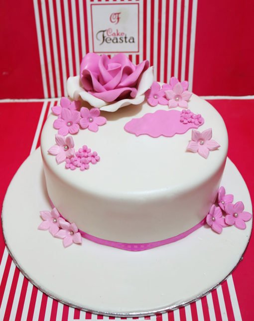 Pink Rose Theme Birthday Cake