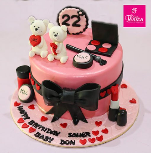Makeup & Teddy Bear Birthday Cake