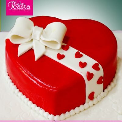 Red-Heart-Anniversary-Cake